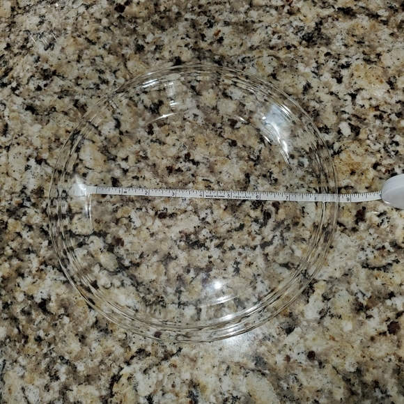 TWO Pyrex pie dishes - Picture 6 of 6